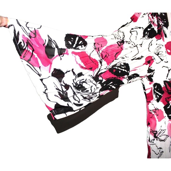 Fashion Bug Blouse Sz 22/24 Accordion Pleated V Neck Bell Sleeves Floral - Picture 4 of 8